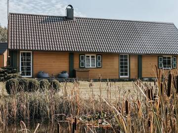 Фото номера Дом с 2 спальнями Дома для отпуска Barbaripolis cottage in the forest г. Dumšiai 43